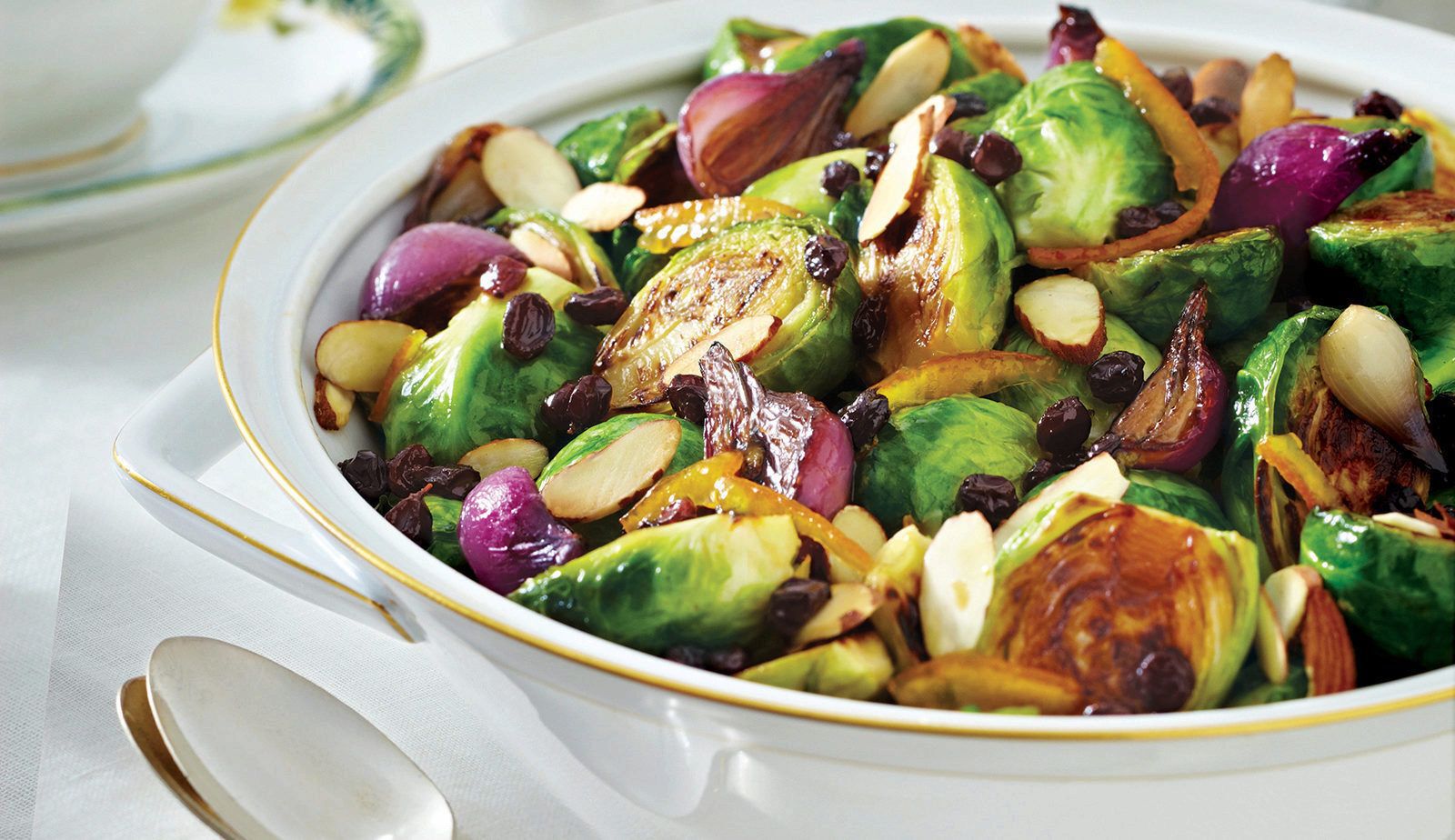 Brussels sprouts with pearl onions almonds