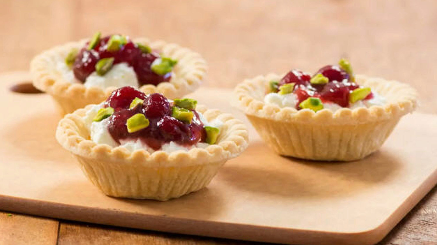 Cranberry Pistachio Tarts – West IGA